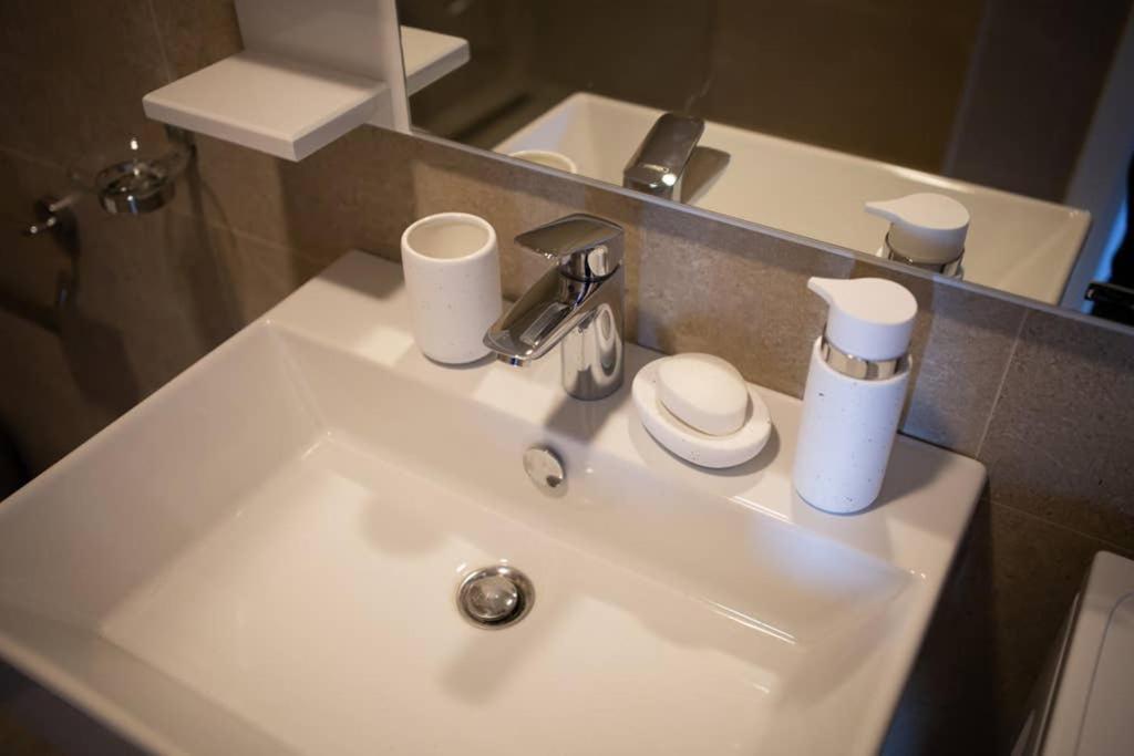 Lina - Pg, Gorica Park View Apartment Podgorica Ngoại thất bức ảnh