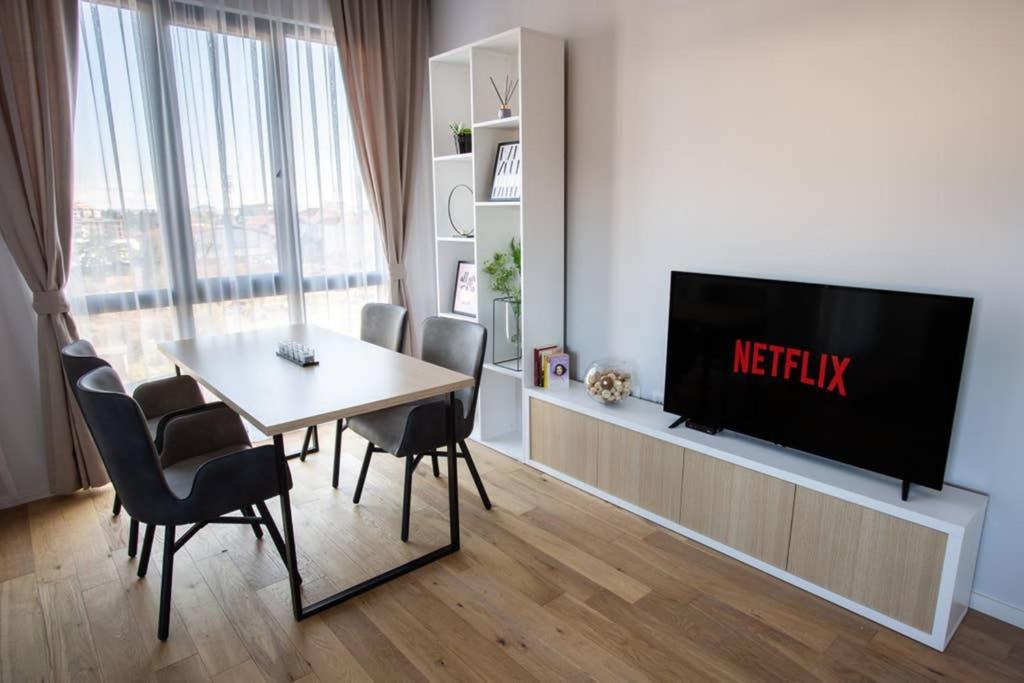 Lina - Pg, Gorica Park View Apartment Podgorica Ngoại thất bức ảnh